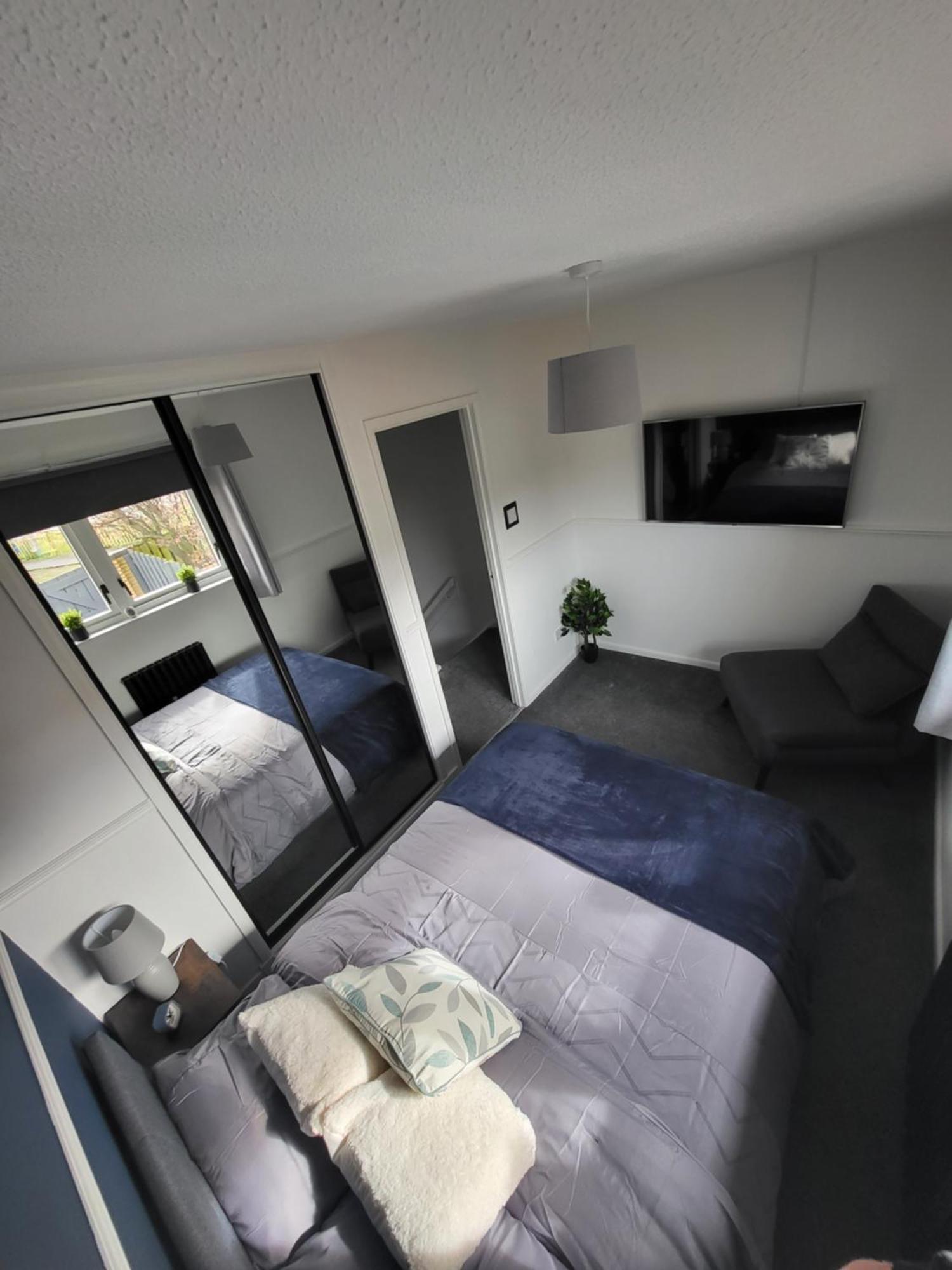 Stylish Home In Linlithgow With Free Parking Zewnętrze zdjęcie