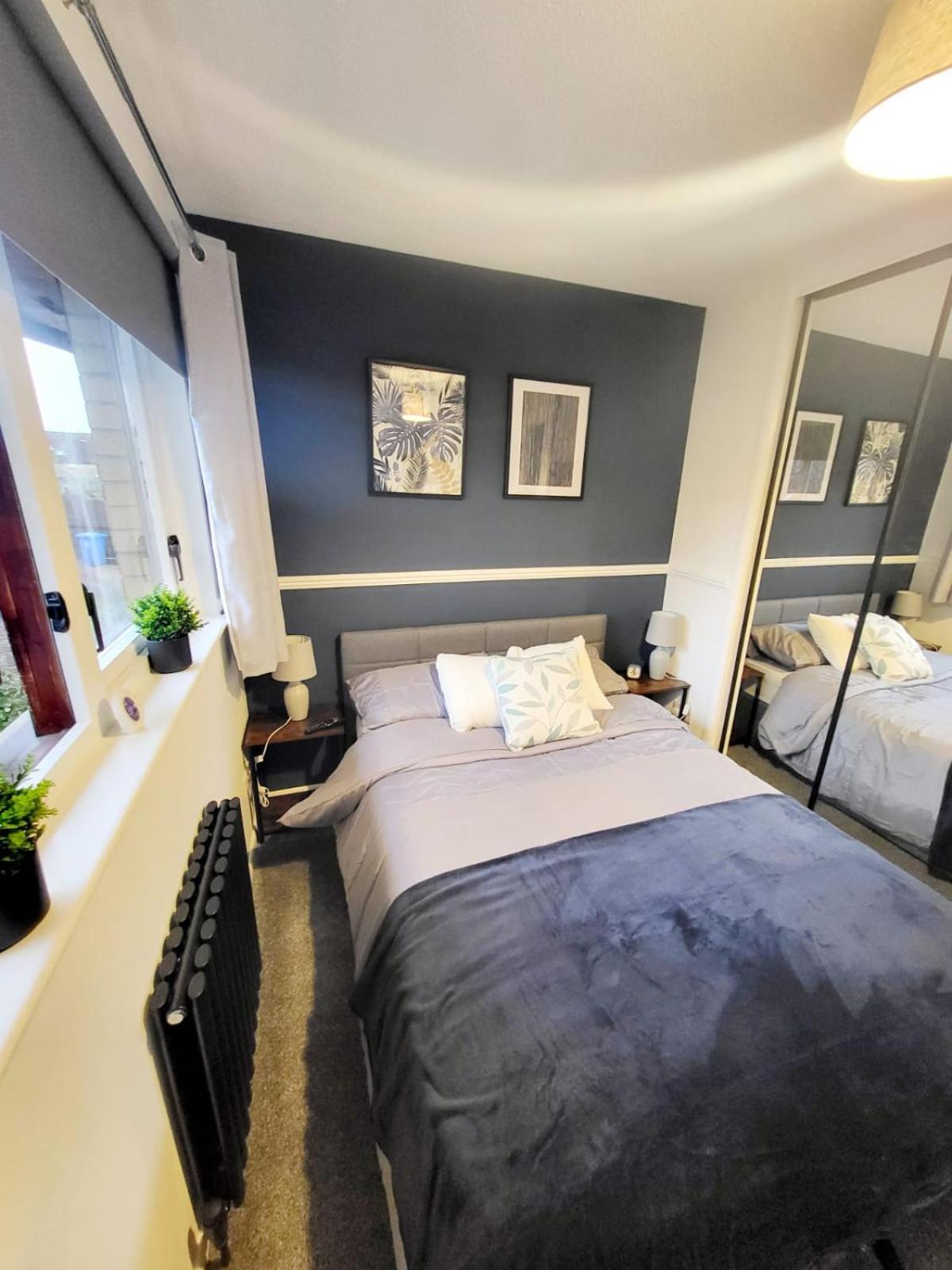 Stylish Home In Linlithgow With Free Parking Zewnętrze zdjęcie