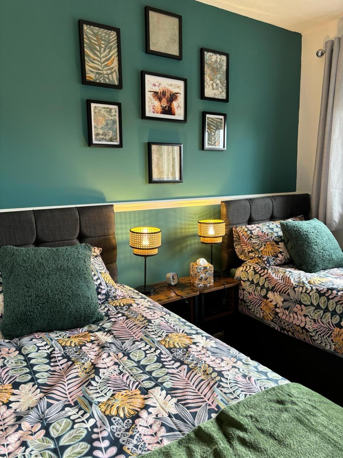 Stylish Home In Linlithgow With Free Parking Zewnętrze zdjęcie